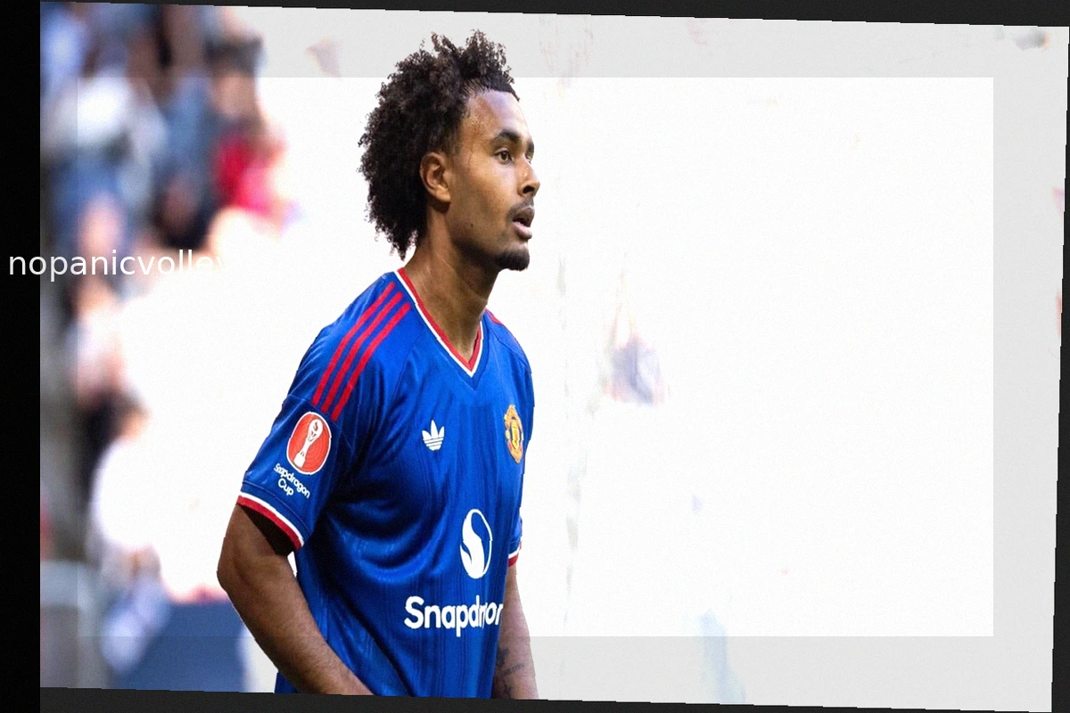 Fiorentina's €40 Million Bid for Zirkzee, Surpassing Juventus