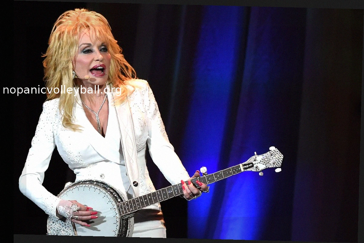 Dolly Parton's Secret Time Capsule Song: 'My Place In History'
