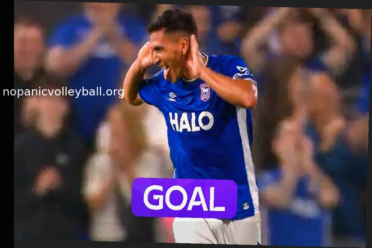 Nunez's Halfway Line Stunner Propels Ipswich Past Leicester in Carabao Cup